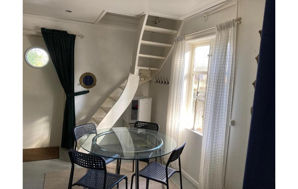Beautiful Home In Stavsns With Wifi And 1 Bedrooms photo 4
