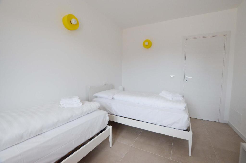 51.b photo 3