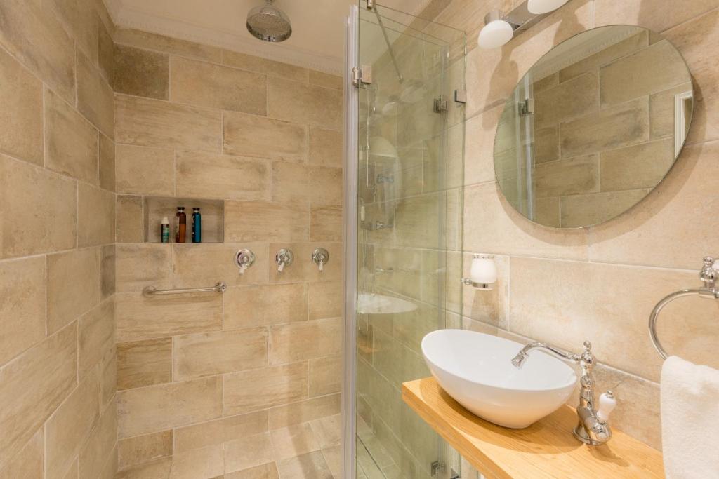 farmer’s suite room photo 1