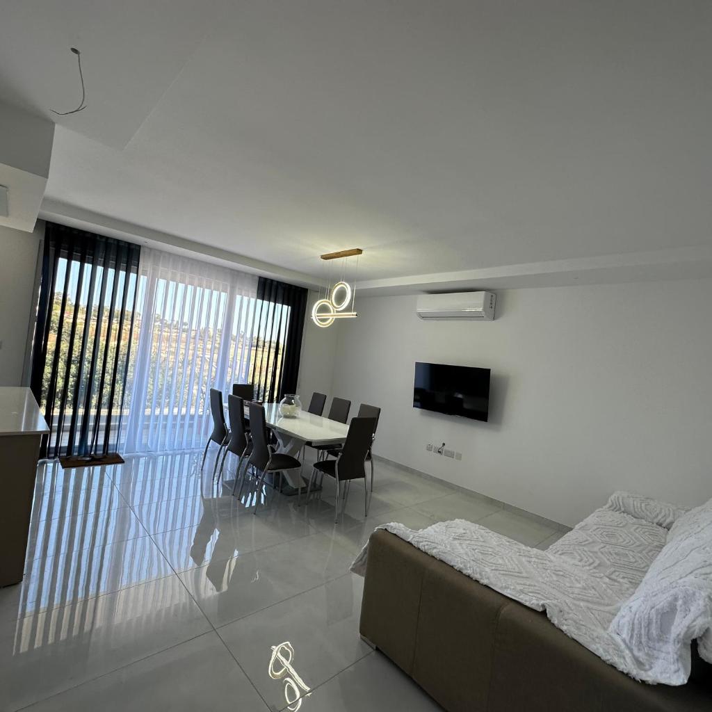 ONE100 apartments photo 3