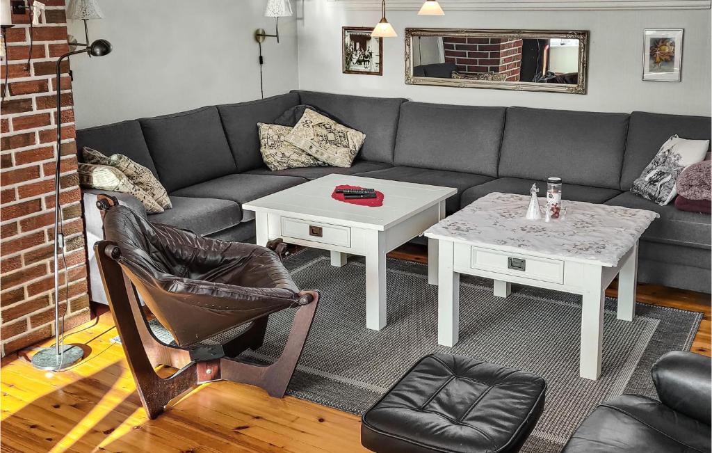 Nice Home In Flekkefjord With Wifi And 6 Bedrooms photo 3