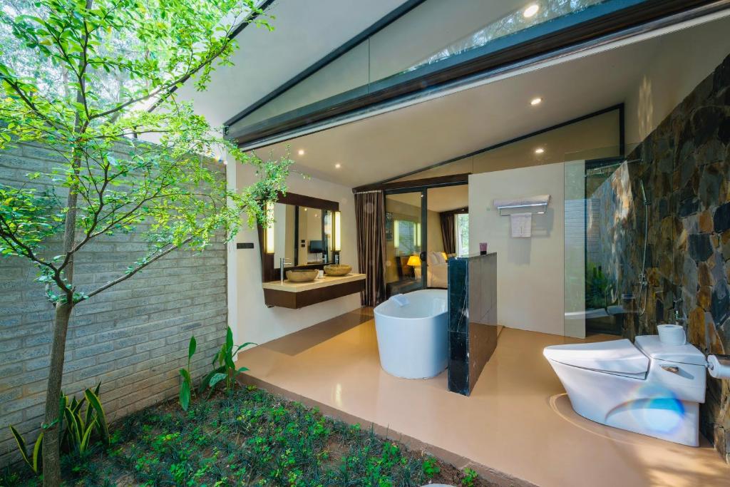 Hanoi Royal City Luxury Apartment R5A1108