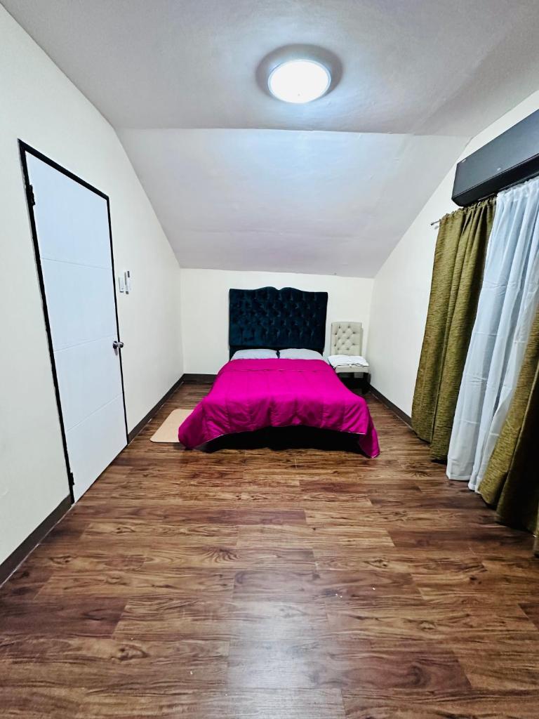 3 bedroom house Prestige Cabantian near Malls and Airport