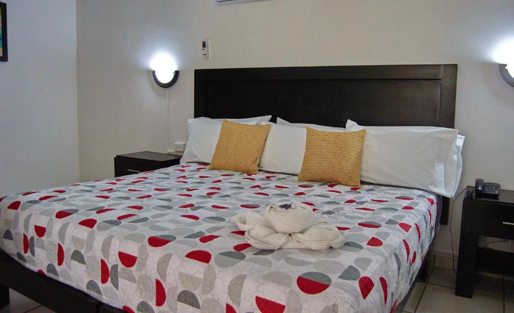 Hotel del Alba Inn & Suites photo 1