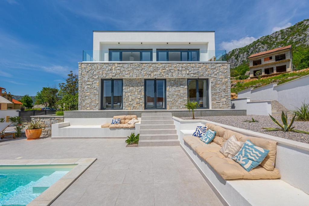 Villa Noha photo 1