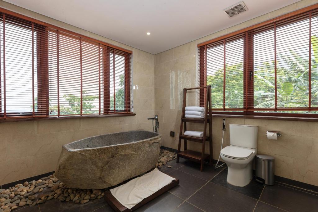 EBINO PULUONG RESORT