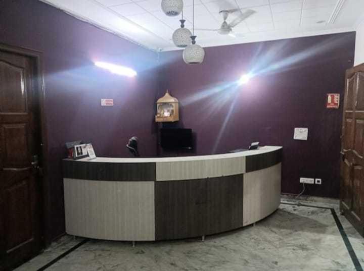 OYO Gupta Guest House photo 4