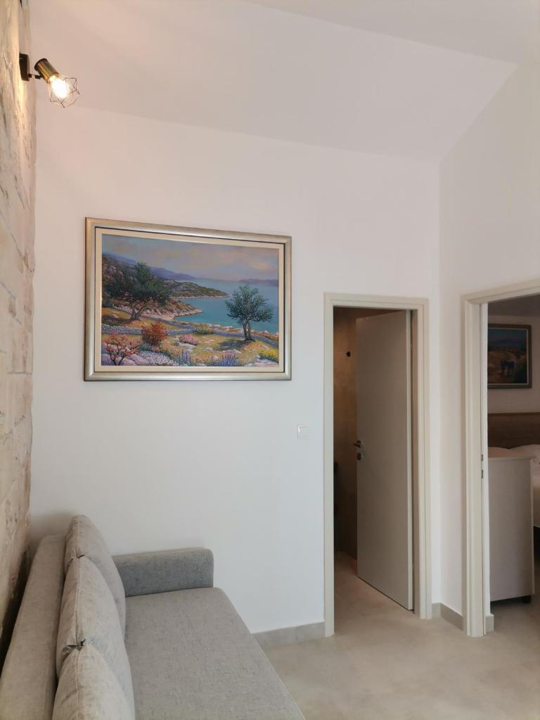 Robinson house in Okrug Gornji with sea view, terrace 4452-1 photo 4