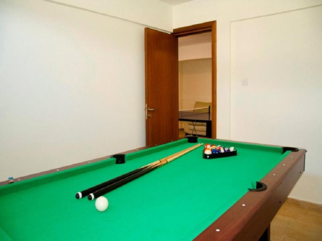 Villa Saraliana Sandy Beach Villas - Heated Pool - Jacuzzi - Private Beach Area photo 3
