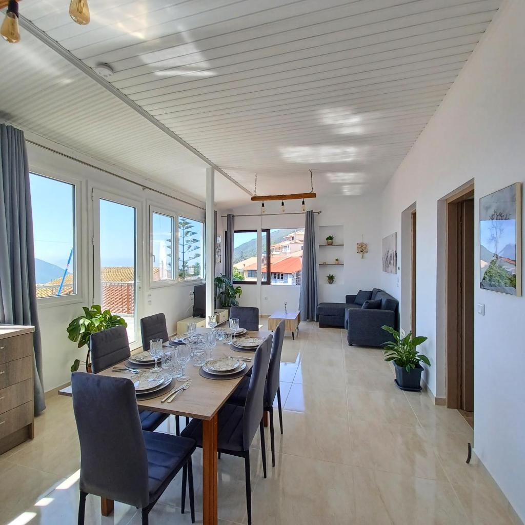 Venetis Home photo 2