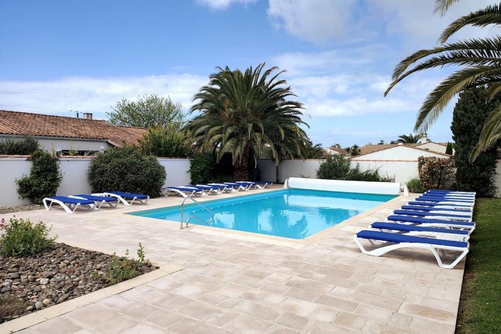 Maison dans résidence calme avec piscine chauffée