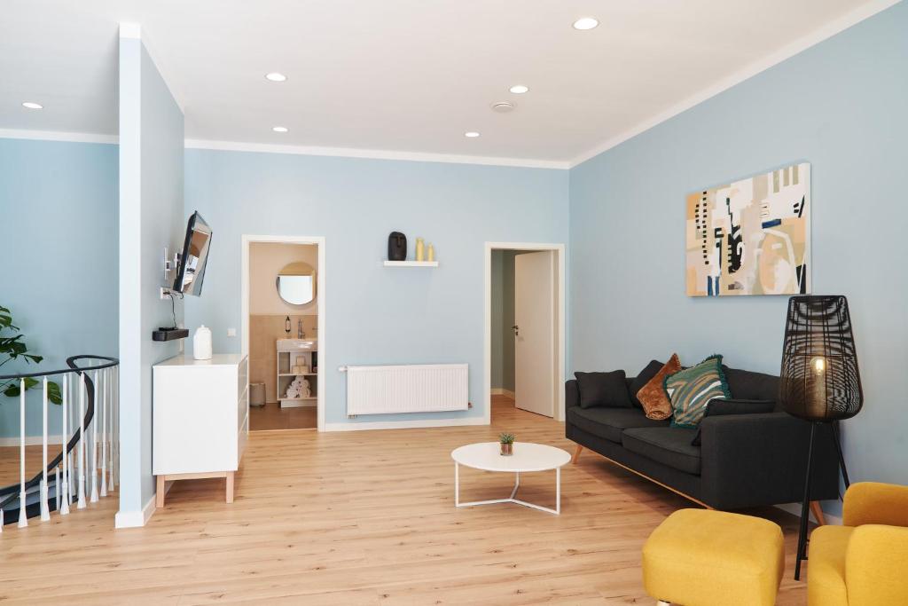 Design Apartment mit kostenfreiem Garagen Parkplatz im Zentrum photo 1