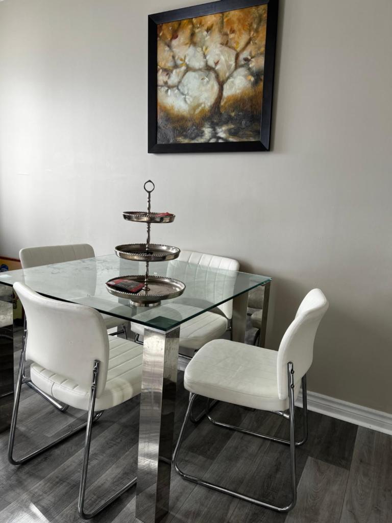 Lovely and calm townhouse with free parking photo 2