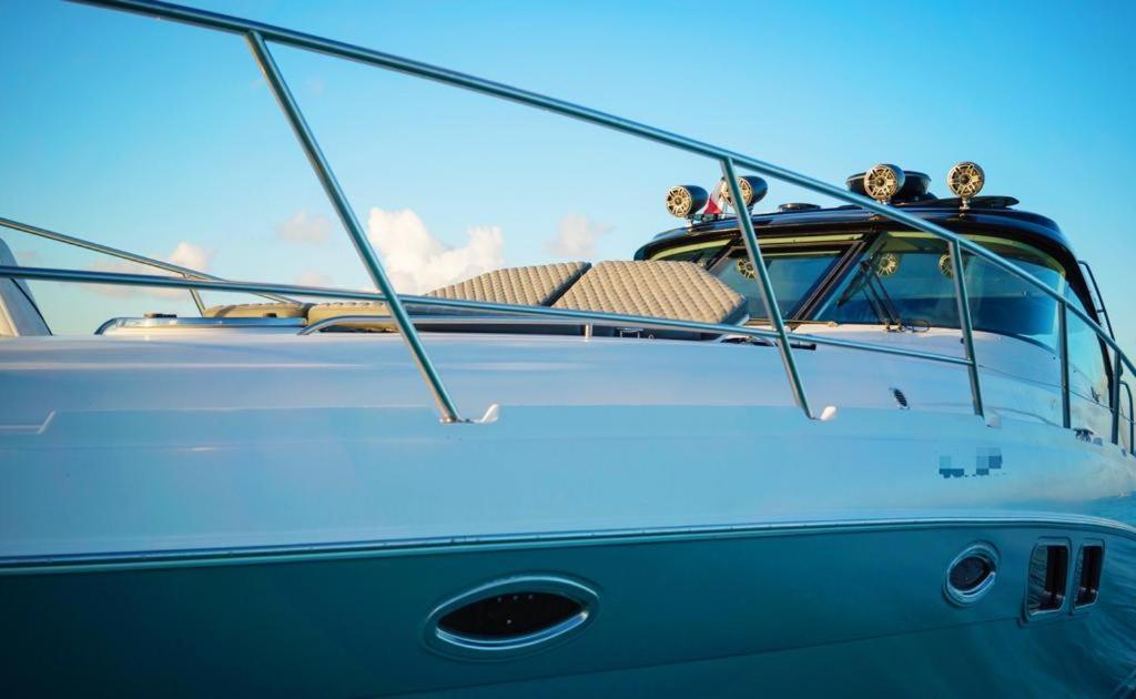 Yacht Cancun Rent & Tours photo 4