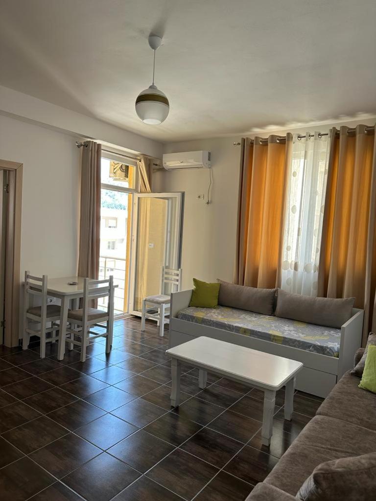Marjana's Apartment 3 photo 3