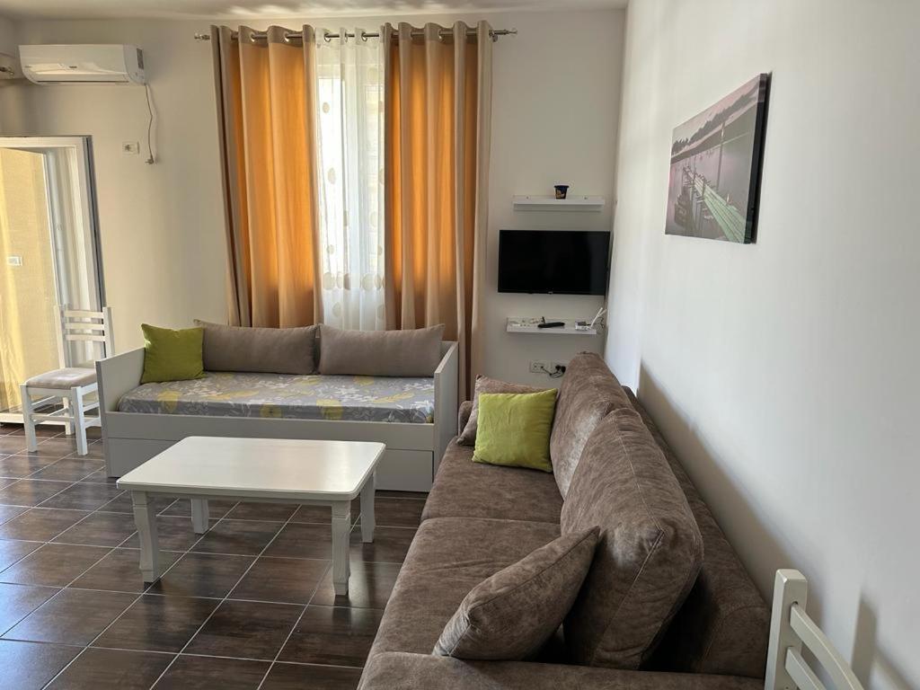 Marjana's Apartment 3 photo 4