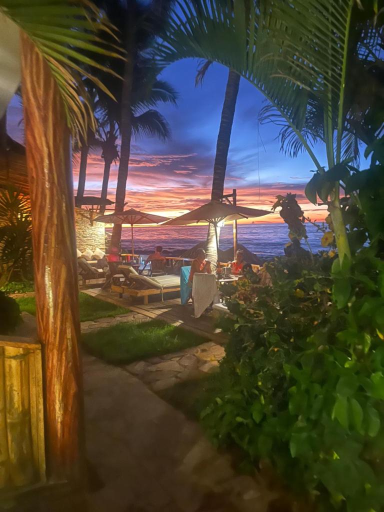 Los Corales photo 1