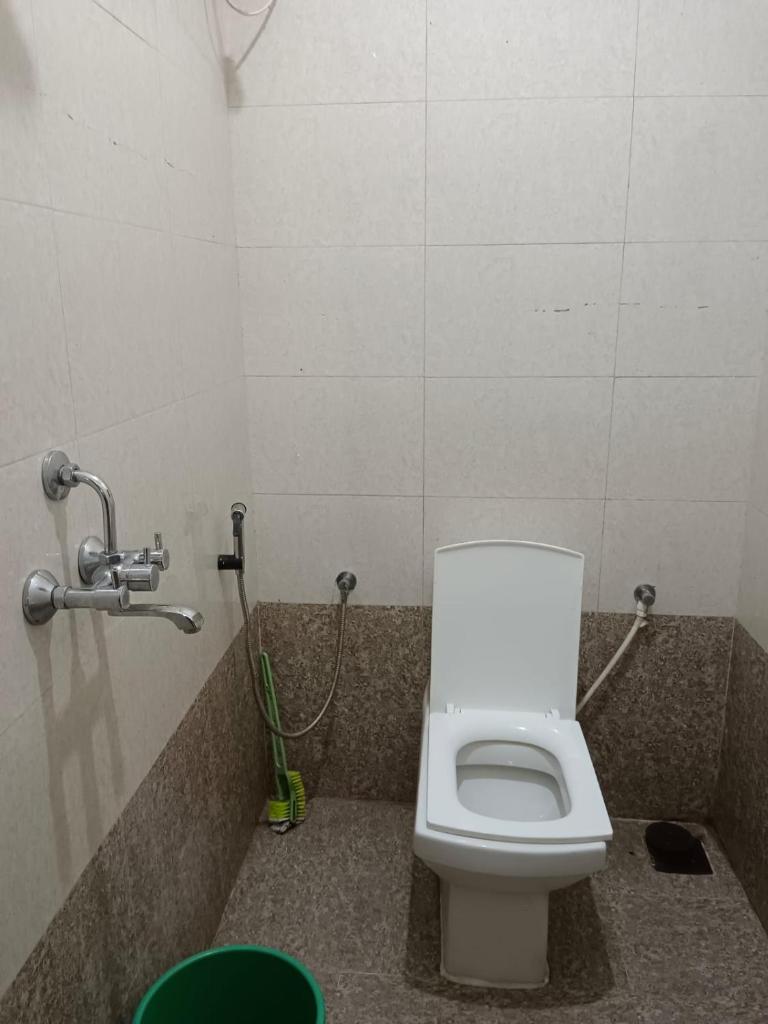 Ambika inn photo 1