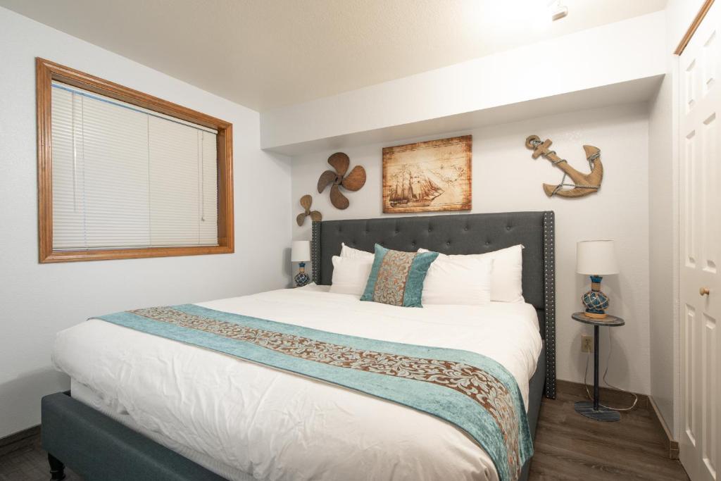 Aurora at Nautilus - Pet Friendly Oceanfront Condo photo 1