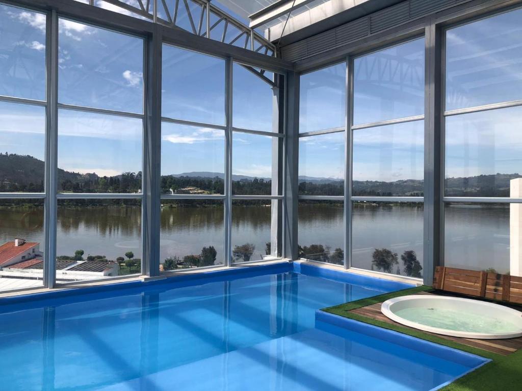 Lujoso Apartamento Cerca al Lago Sochagota en Paipa
