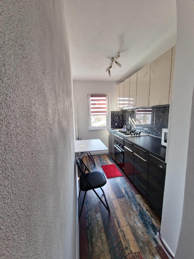 APARTAMENT 2 CAMERE photo 4