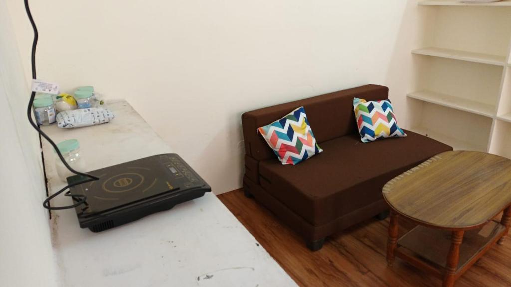 SREE SANKARI SREVICE APARTMENTS photo 4