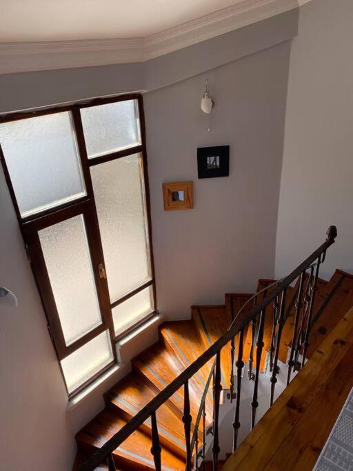 Trabzon şehir merkezinde villa photo 4