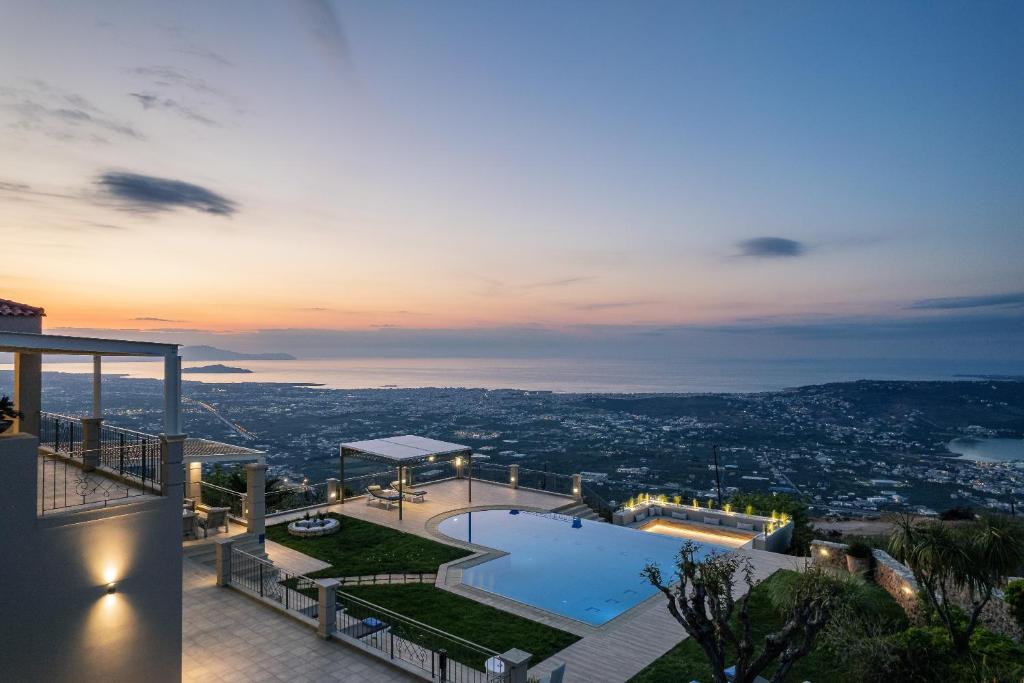 Villa Golden Hill photo 1