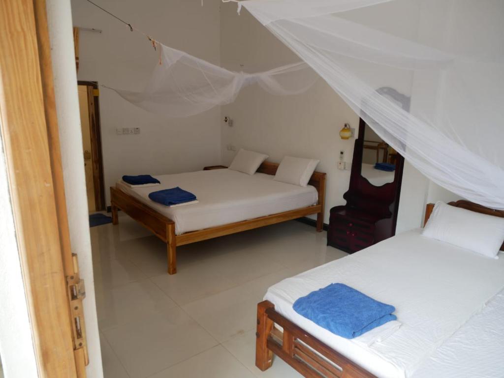 SURF & SAND Hotel Arugambay photo 1