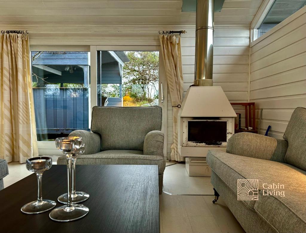 Fantastic Sea Cottage on Justøya Island, Lillesand photo 1