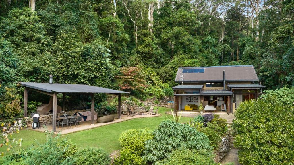 Lyra Kangaroo Valley photo 2