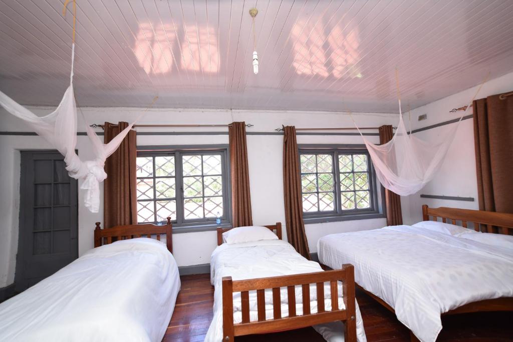 Waikiki Guest House Kiminini photo 1