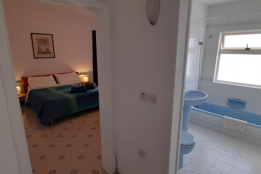 Villa Bronja Superior Airconditioned Studio apartment in Xlendi photo 1