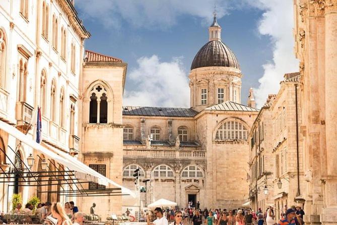 The Saint Blaise Old Town Swanky Heritage photo 2