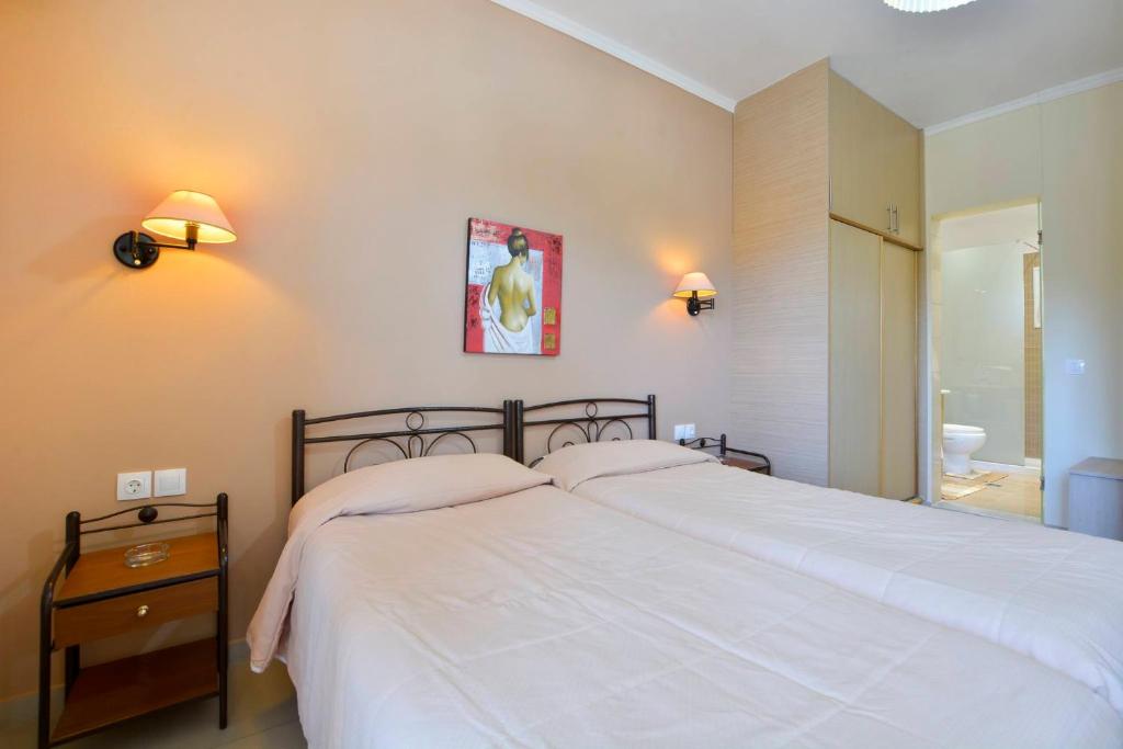 Marilena Studios And Apartments photo 4