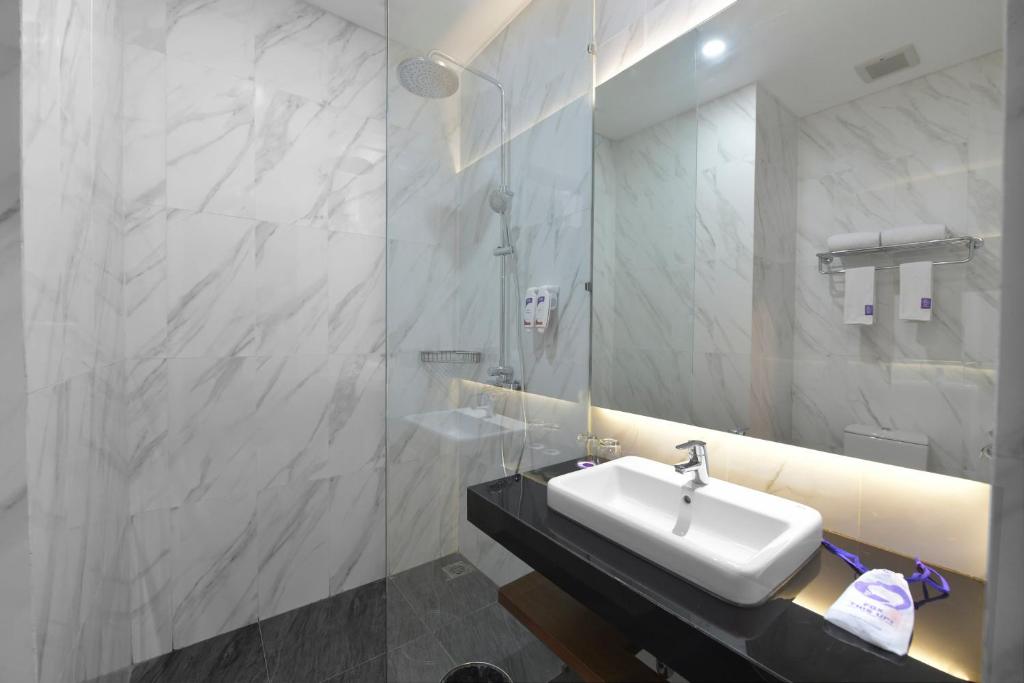 FOX HARRIS Hotel & Convention Banjarnegara photo 3