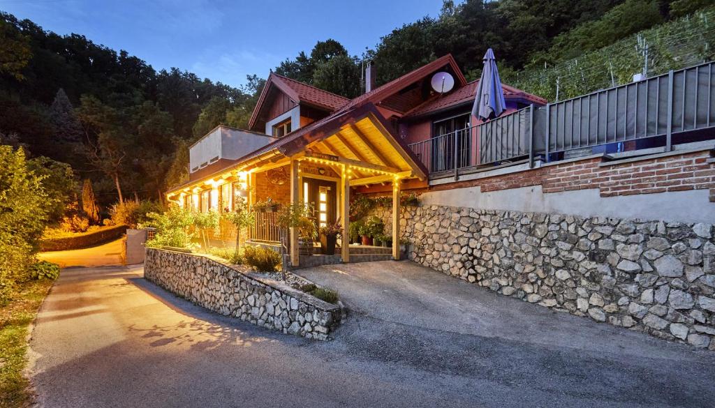 Holiday house with a parking space Krapina, Zagorje - 21000 photo 1