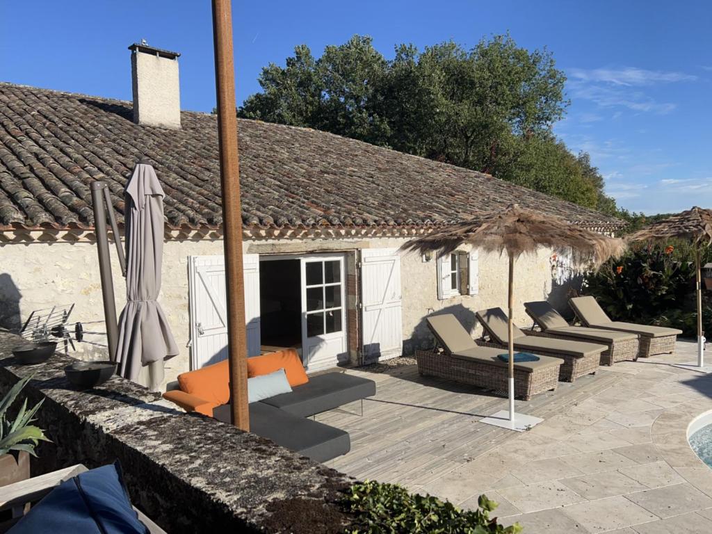 Gîte du Domaine de Roujol photo 1