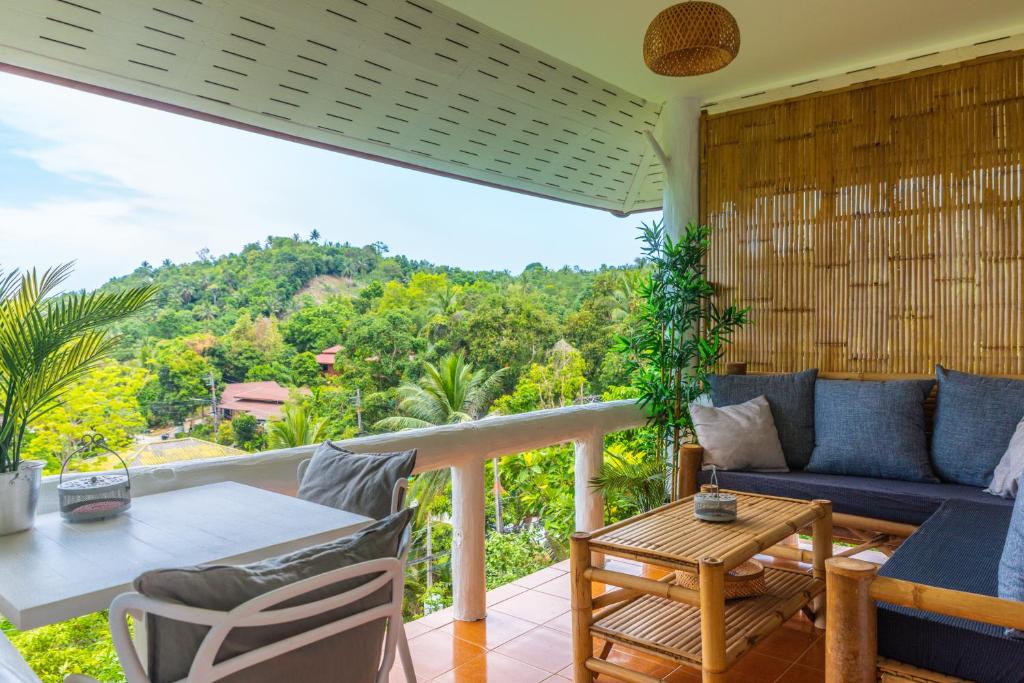 Le Balcon, Haad Yao. photo 2