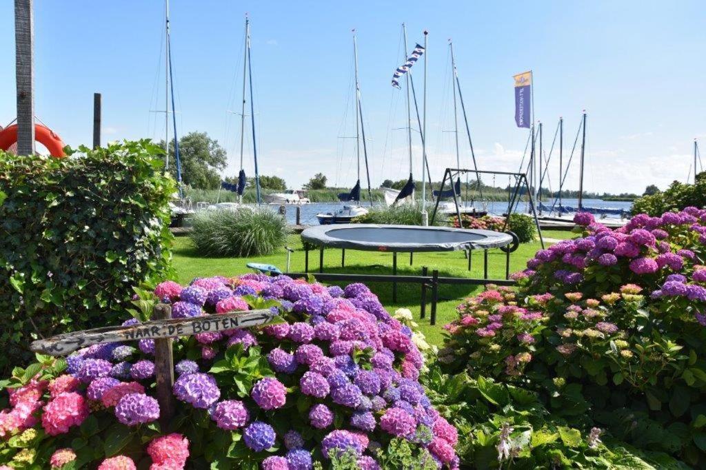 Het Toppunt groot vakantiehuis aan het water photo 3