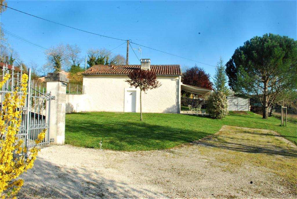 COQUETTE MAISON photo 1