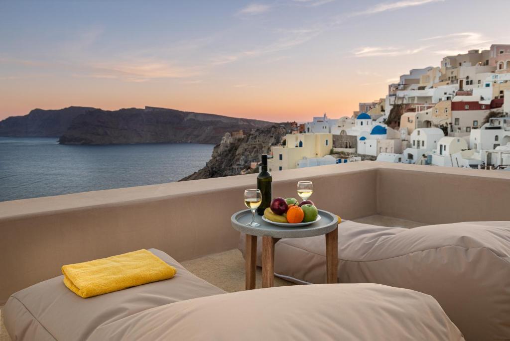 Armeni Luxury Villas - Tap to explore photos