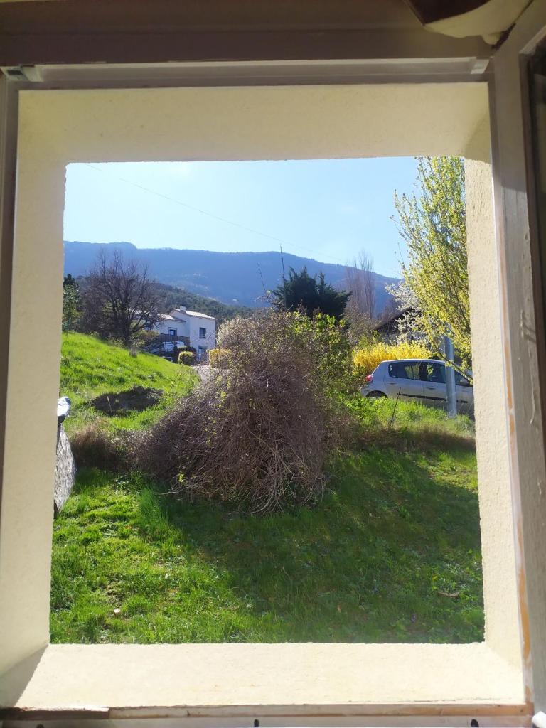 Cocooning house with mountain views photo 1