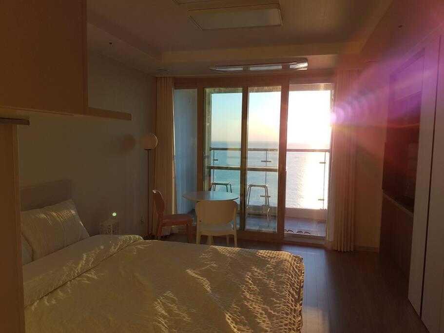 Sokcho Summitbay 1701 "Ocean View" photo 2