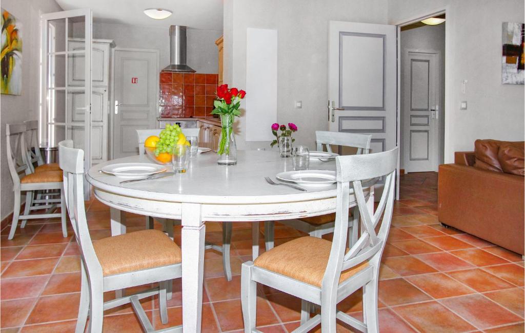 Nice Home In Callian With Outdoor Swimming Pool, Wifi And 3 Bedrooms photo 1