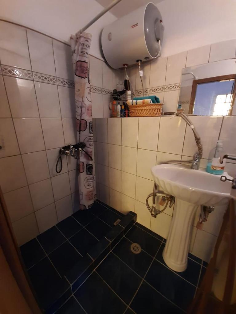 ΜΕ ΘΕΑ ΤΟ ΓΑΛΑΖΙΟ ΤΗΣ ΘΑΛΑΣΣΑΣ photo 2