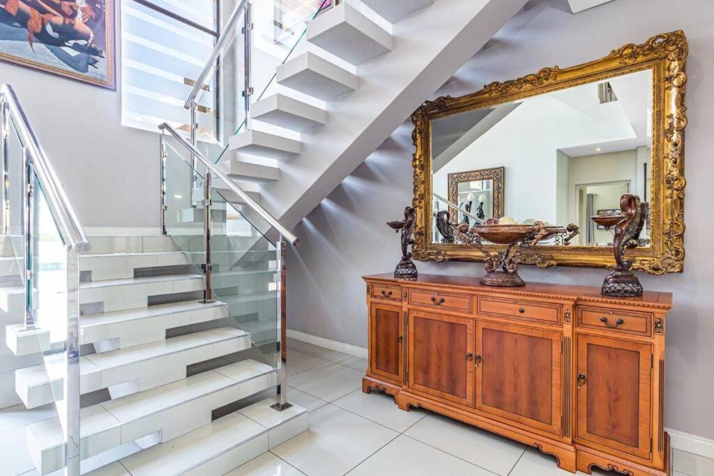 Pearl House photo 2