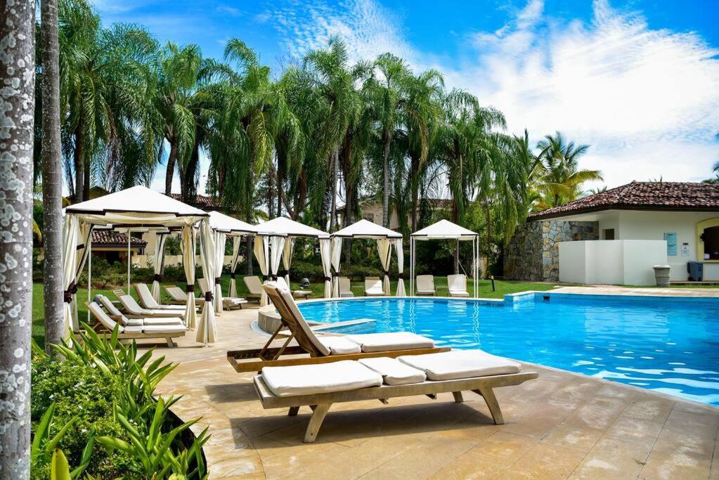 Bristol Lake House - Private Pool - King Beds - Next to El Faro Beach Club photo 1