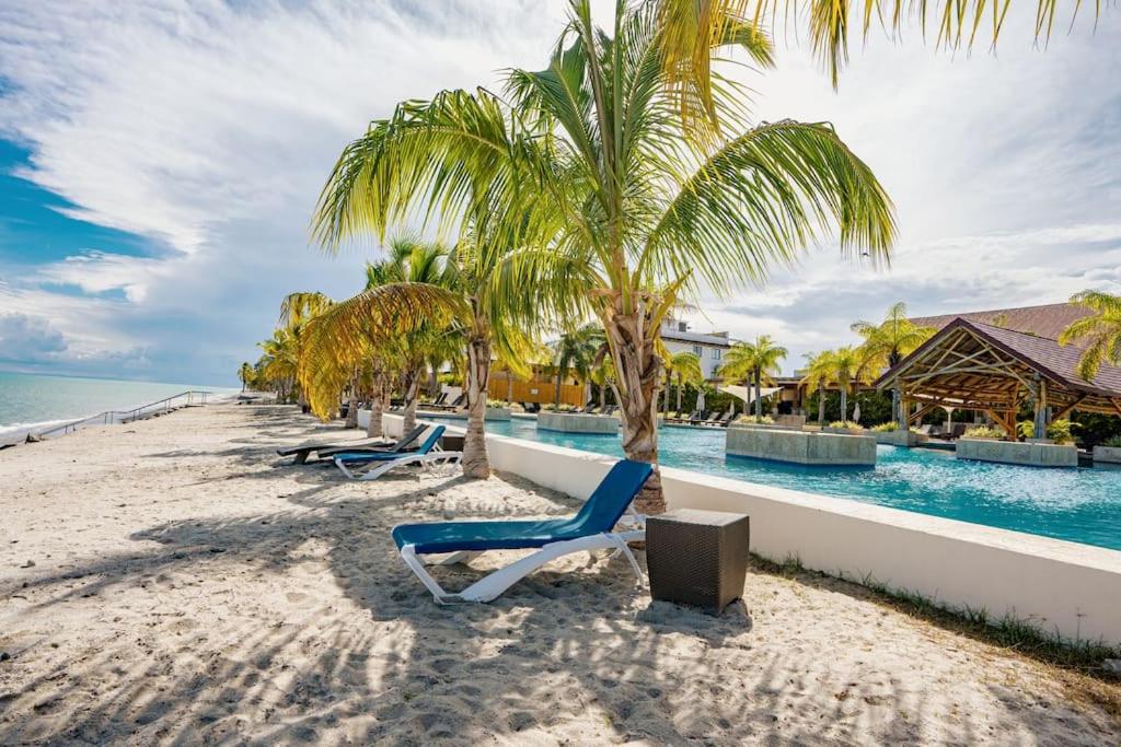 Steps to Puntarena Beach Club and Restaurants - Amazing Location - Sleeps 9
