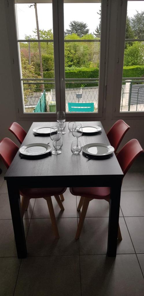 La Patalisse, maison type 3 et jardin photo 4
